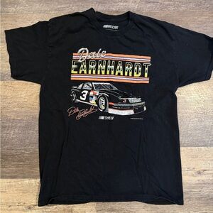 ⭐️3/$12⭐️Black Dale Earnhardt Graphic T-Shirt